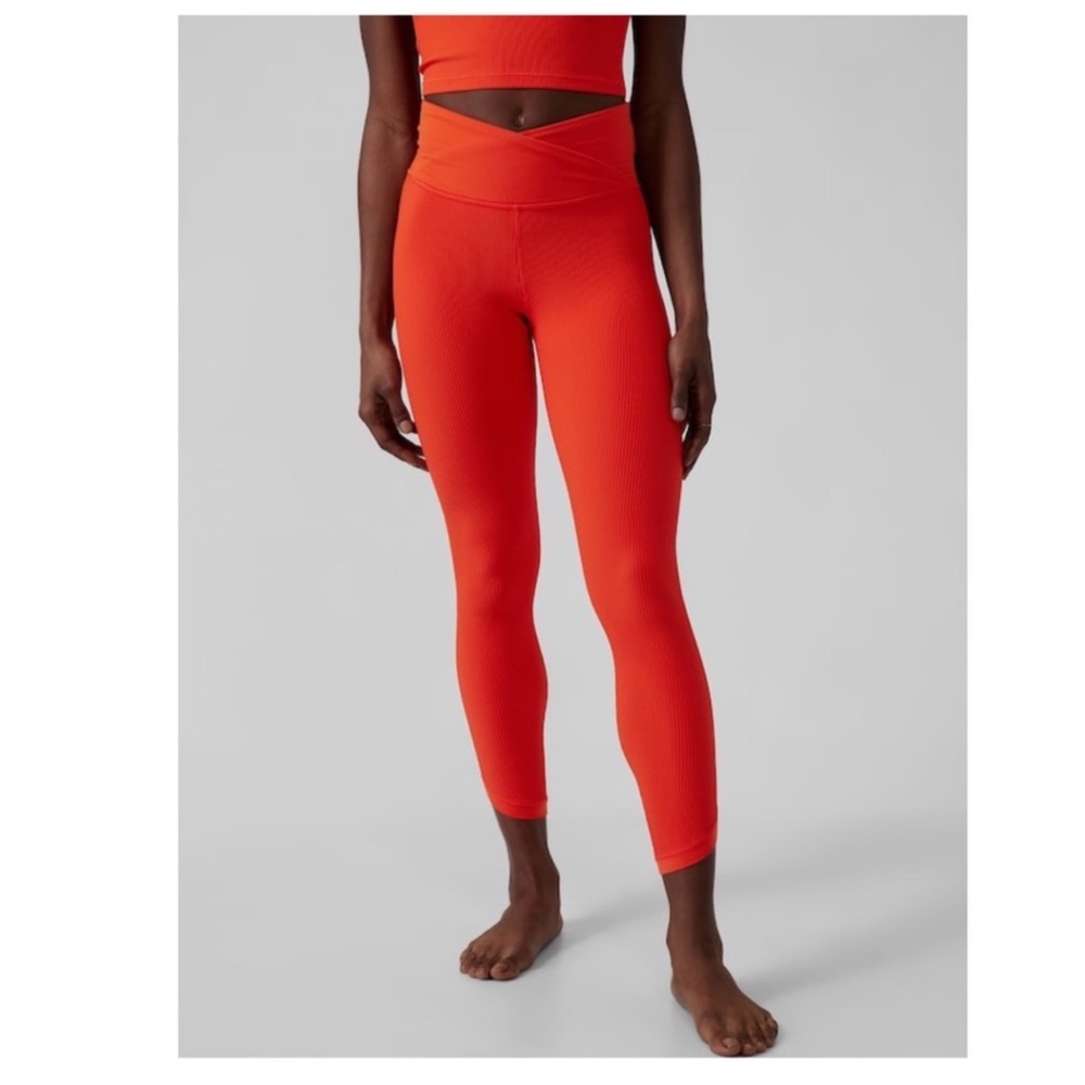 Athleta orange ribbed leggings